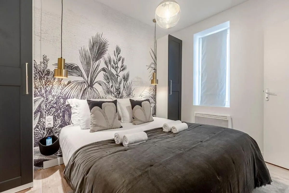 B21#Republique#Marais#3Bedrooms#Paris03#Air-Conditioning 0*, Paris